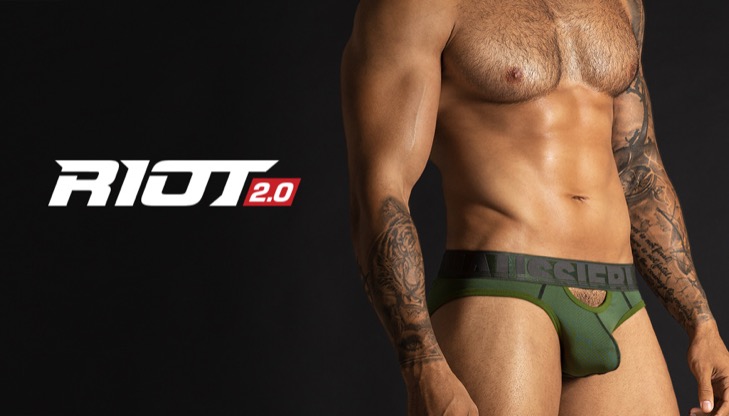 Prodyšné slipy z mikrovlákna AussieBum RIOT 2.0 Brief Army2 - kópia_729px